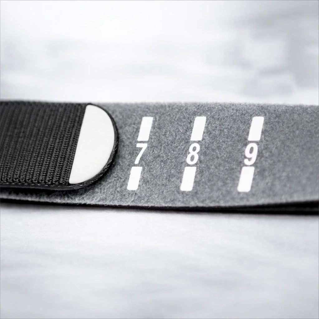 Univeo™ Delta headgear